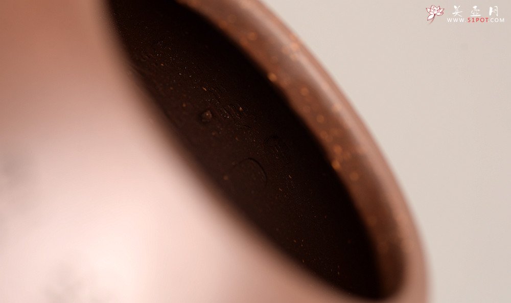 紫砂壶图片：周路健乙未冬全手精品力作 摹李寒勇子冶石瓢 耐品劲道 国师和石装饰 - 美壶网