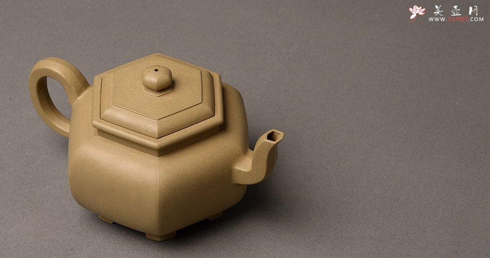 紫砂壶图片：优质本山段 型制精进 全手六方华樽 方器经典 俊秀耐品~工精 - 美壶网