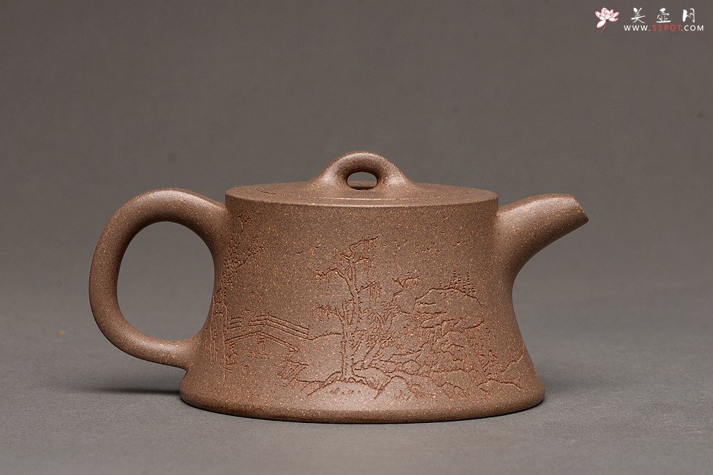 紫砂壶图片：张听刚精心装饰 古朴之味 文气佳品 全手柱础 - 美壶网