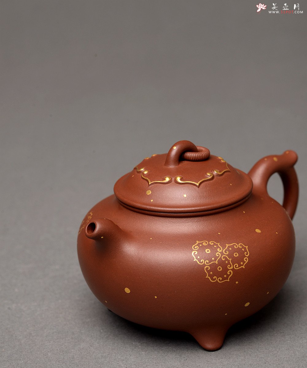 紫砂壶图片：惊艳实力 魅力展现 原创力作 真金装饰 全手童樱 可玩趣品 - 美壶网