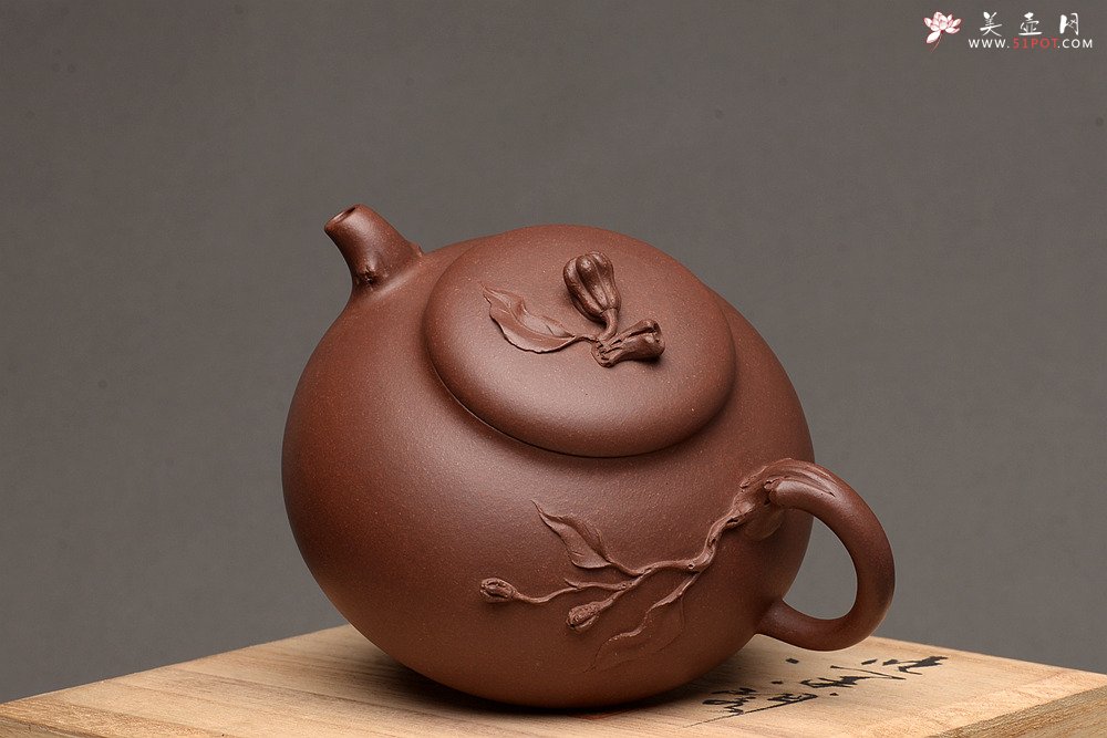 紫砂壶图片：潘丹初作品 吉祥祝福 敦厚可人 全手佛手 - 美壶网