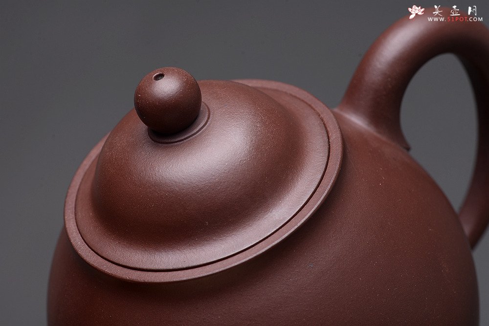 紫砂壶图片：婀娜多姿 柔美秀雅  全手高灯 精品老紫泥 - 美壶网
