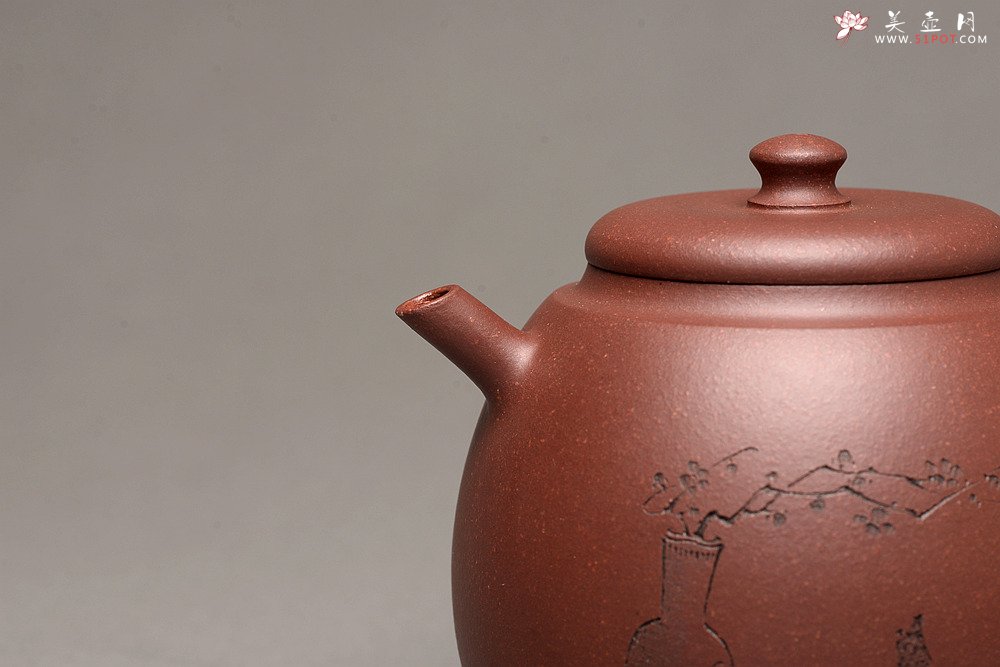 紫砂壶图片：美壶特惠 俞欣荣新品 经典之作 钢管直流~独孔 古拙有味 盉式茗壶  - 美壶网