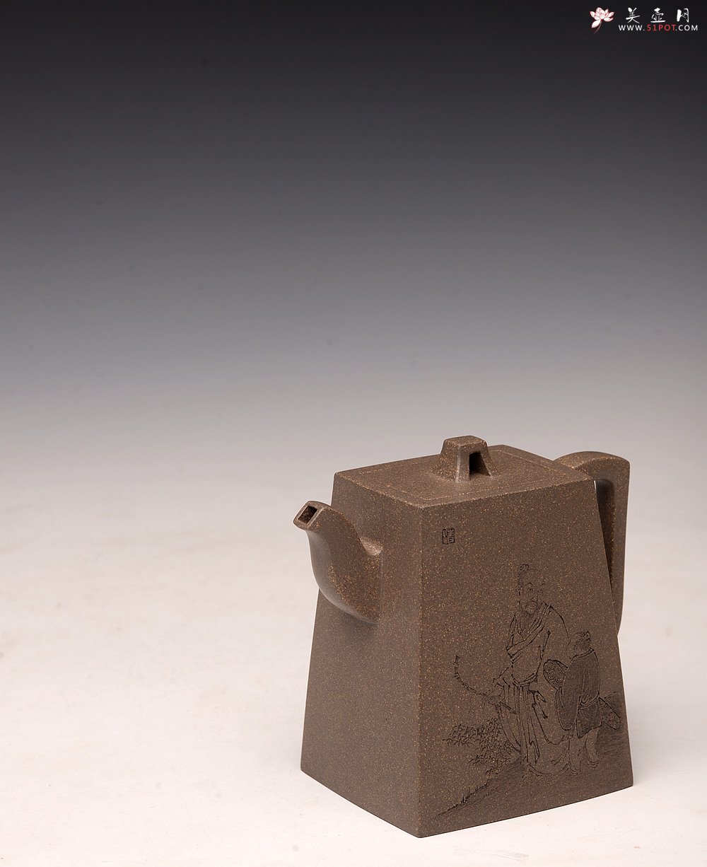 紫砂壶图片：何卫枫丙申春全手新作 毛国强徒弟刘华文气装饰 明相四方 稳中见秀 做工挺拔 - 美壶网