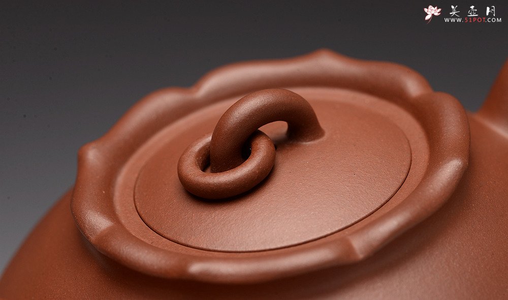 紫砂壶图片：于洪霞新作 造型敦厚 古雅可人 细节頗見功力 心心相印 全手素心 - 美壶网