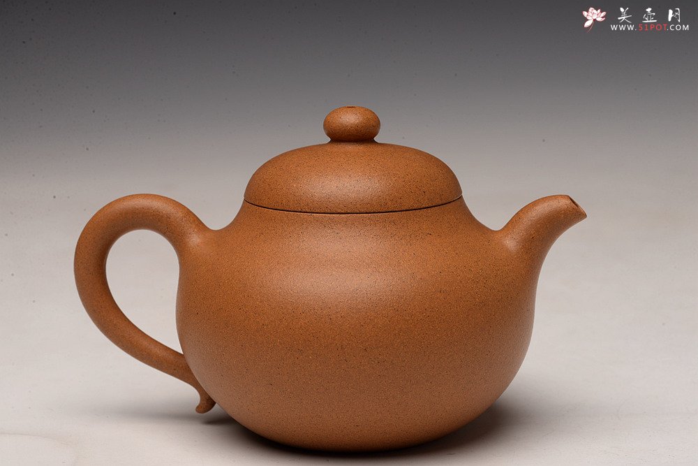 紫砂壶图片：一把好梨 老段泥 清风送爽 曲峰新作 黄梨 耐品 - 美壶网
