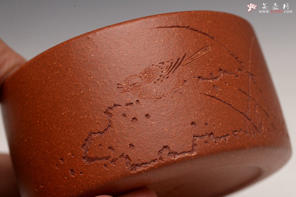 紫砂壶图片：曲峰 扳指杯 以底槽清打底粉降坡泥 精致实用 - 美壶网