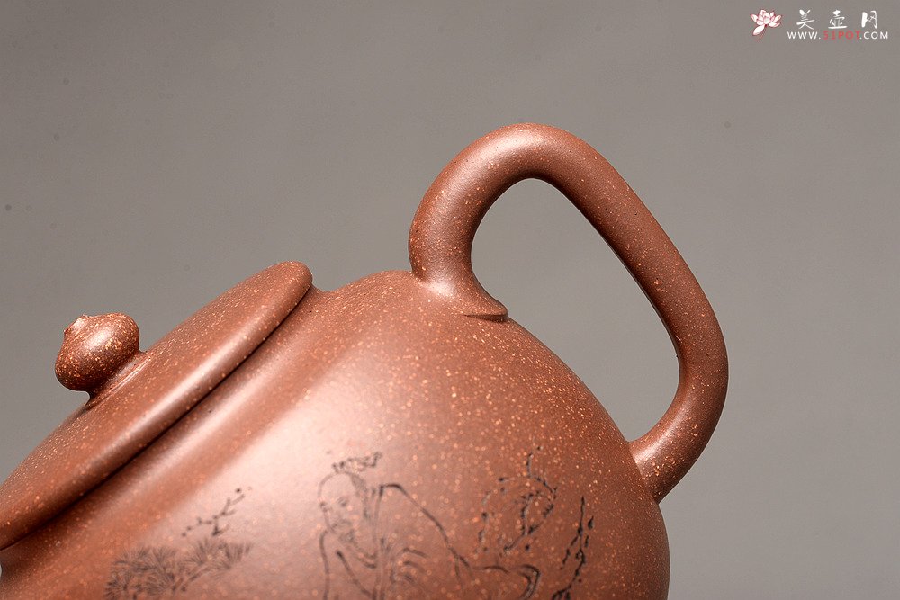 紫砂壶图片：紫泥调砂 金石浓郁 文气之作 全手蕴香 国工和石精刻 - 美壶网