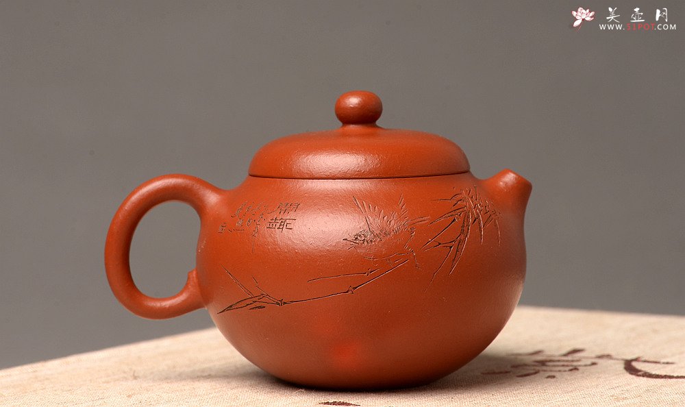 紫砂壶图片：娇艳玉人小西施 张云熙乙未年冬作品 茶盘尤物 优雅饱满 线条灵动 - 美壶网