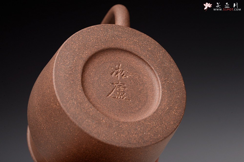 紫砂壶图片：淞庐全手新作 端庄沉稳 文气 高执 - 美壶网