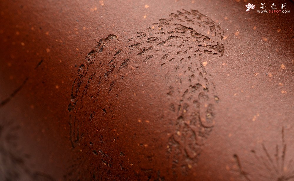 紫砂壶图片：储俊伟乙未年冬精品工力作 雄厚雄劲 高瞻远瞩 全手金砂传炉 赵辉先生文气装饰 - 美壶网