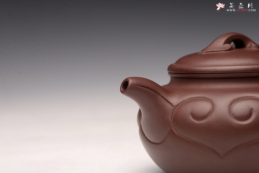 紫砂壶图片：顾小英丙申作品  优质老紫泥  仿古如意 大气稳重 - 美壶网