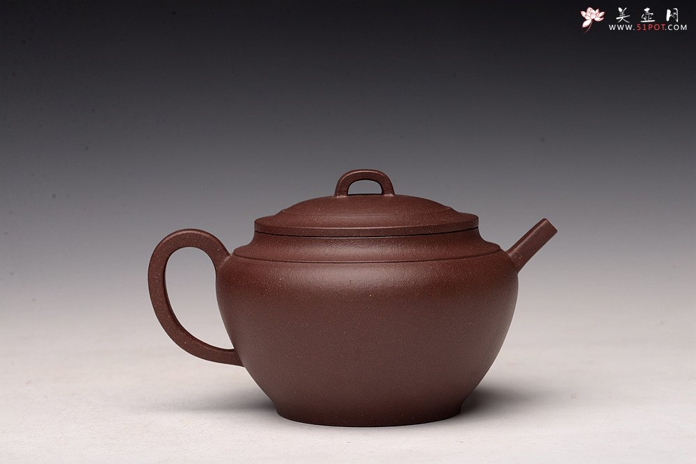 紫砂壶图片：詹黎明全手新作 古朴稳重 线条清晰流畅 颇具个性 陶瓮二 做工精致 - 美壶网