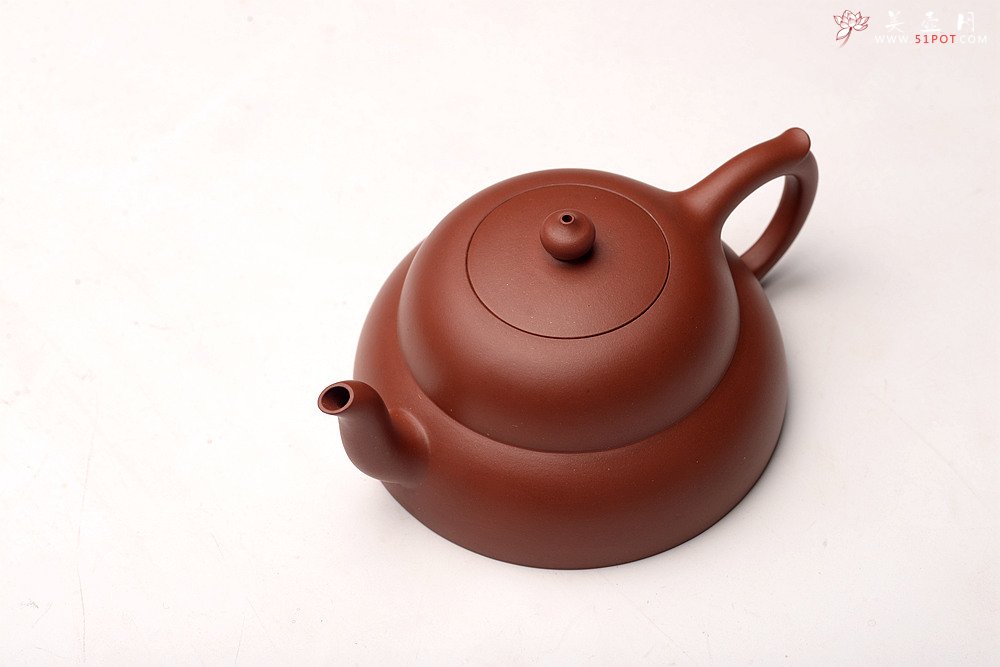 紫砂壶图片：曲峰丙申春 简朴端庄 曼生壶之笠荫 经典传统 做工精致 - 美壶网