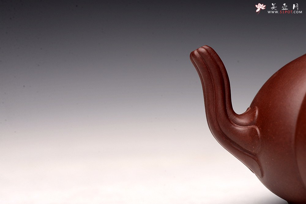 紫砂壶图片：气韵流畅 绽放之美 全手筋囊佳器 六瓣莲花 - 美壶网