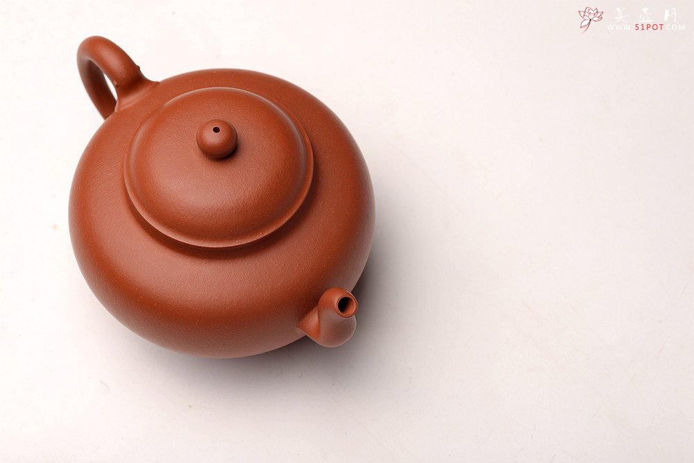 紫砂壶图片：于洪霞丙申春 原创全手作品 朱泥灵龙 秀雅耐品 刹凹仅一只 - 美壶网