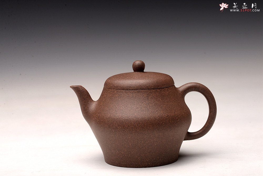 紫砂壶图片：周斌丙申夏新作 上下刹凹 挺拔秀气 小品高虚扁 油润老青灰 - 美壶网