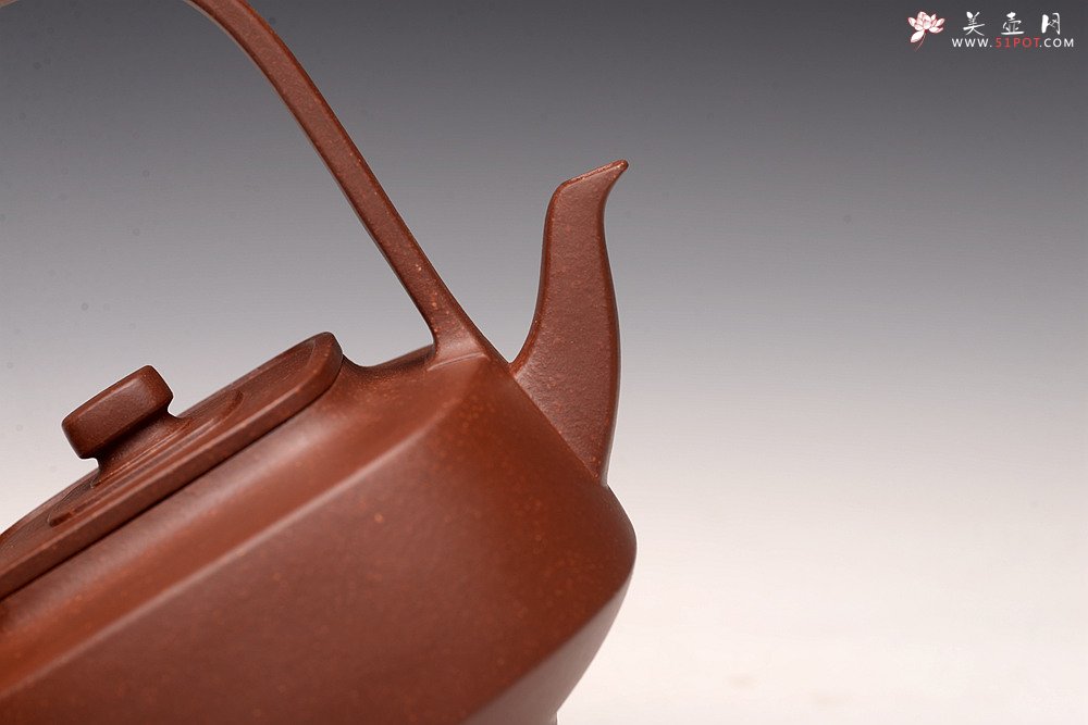 紫砂壶图片：于洪跃丙申初夏新品 单片拍打 挺拔俊秀 柔中带刚 四方提璧  - 美壶网