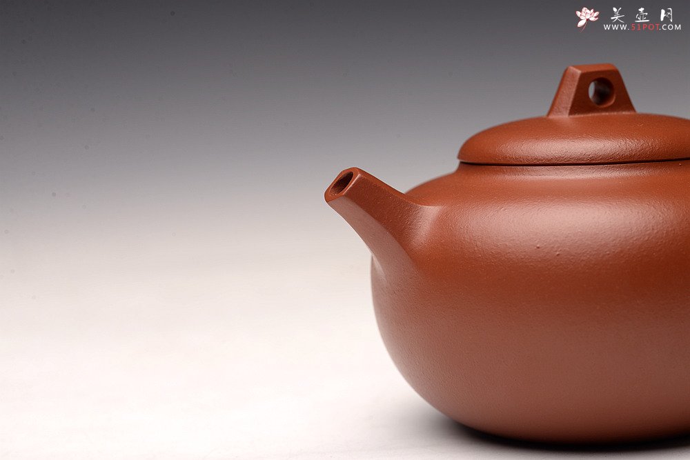 紫砂壶图片：唐文老师新作 优质朱泥 六方圆珠 ~次品率大:( - 美壶网