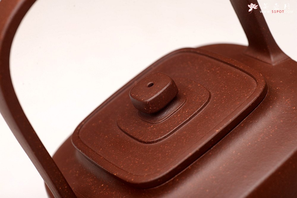 紫砂壶图片：于洪跃丙申初夏新品 单片拍打 挺拔俊秀 柔中带刚 四方提璧  - 美壶网