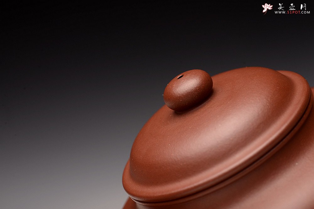 紫砂壶图片：周路健全手新作 传统实用 做工精致 高旭峰款大扁掇只 雄厚大气 - 美壶网