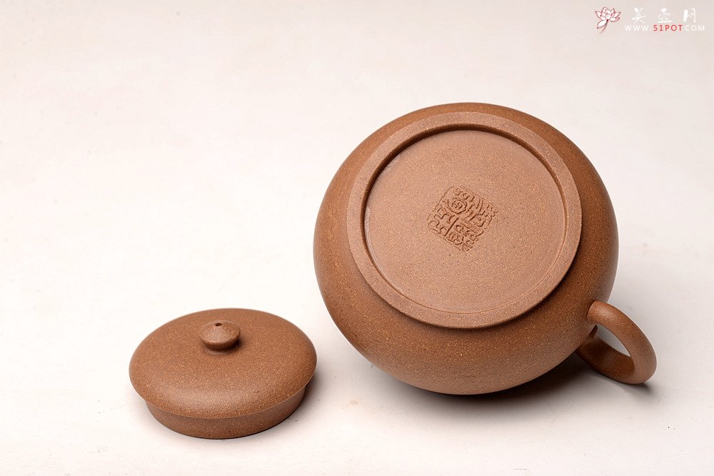 紫砂壶图片：储亚全手明式小品 优质老段泥 文气玩味 如意如意如我心意 - 美壶网