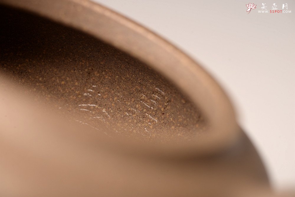 紫砂壶图片：周路健全手新作 过桥扁腹 大口小品实用 陆轶舟装饰 - 美壶网