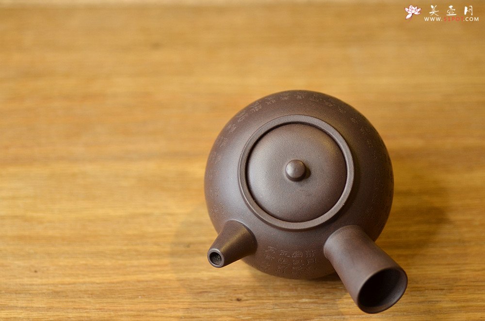 紫砂壶图片：泓渝山房 煮茶品茗 玩味侧把巨轮 茶人风情~ 电陶炉烧水 - 美壶网