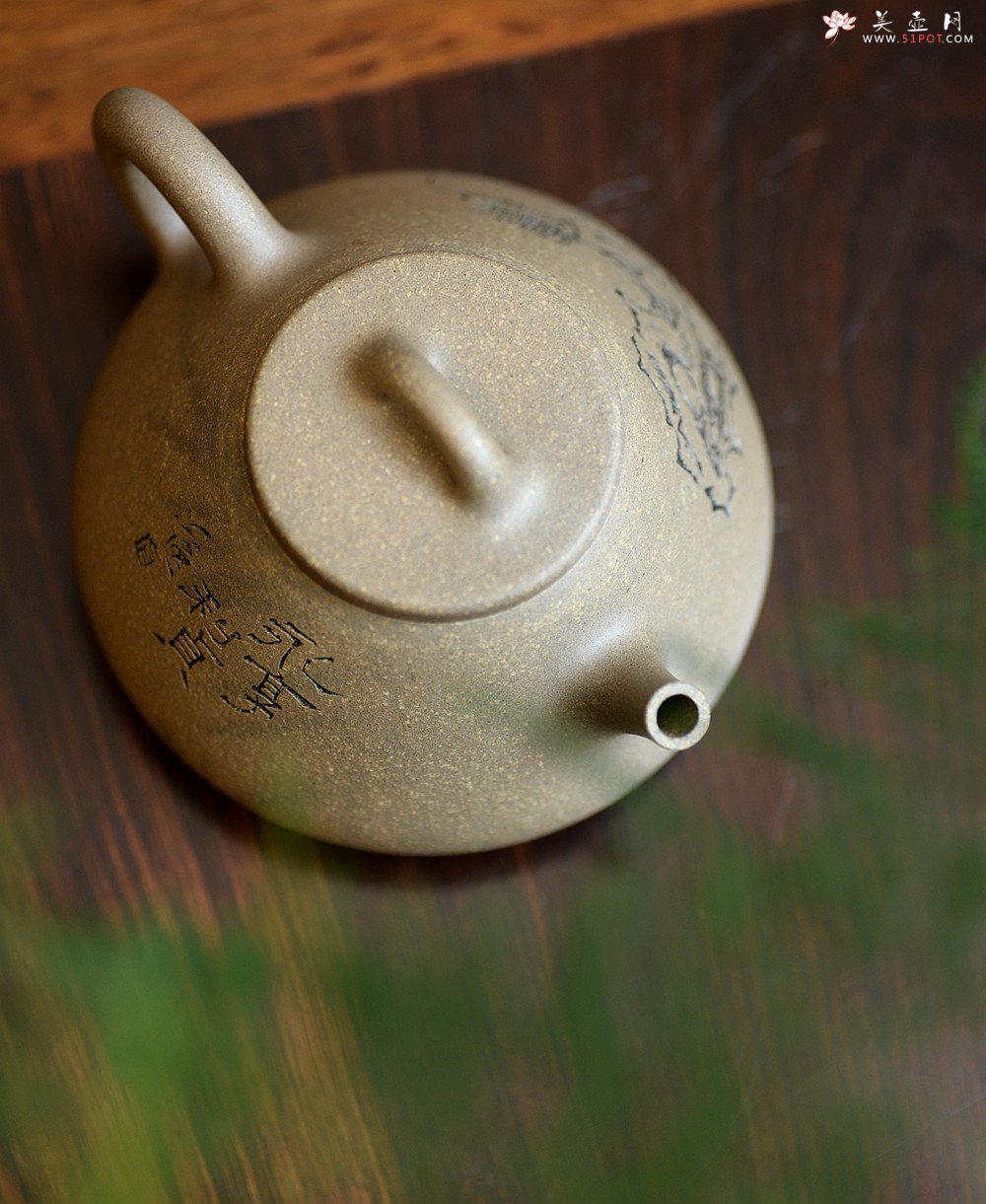 紫砂壶图片：周路健丙申夏全手新作  古意盎然 优质青段 心舟石瓢 陆轶舟文气装饰 - 美壶网