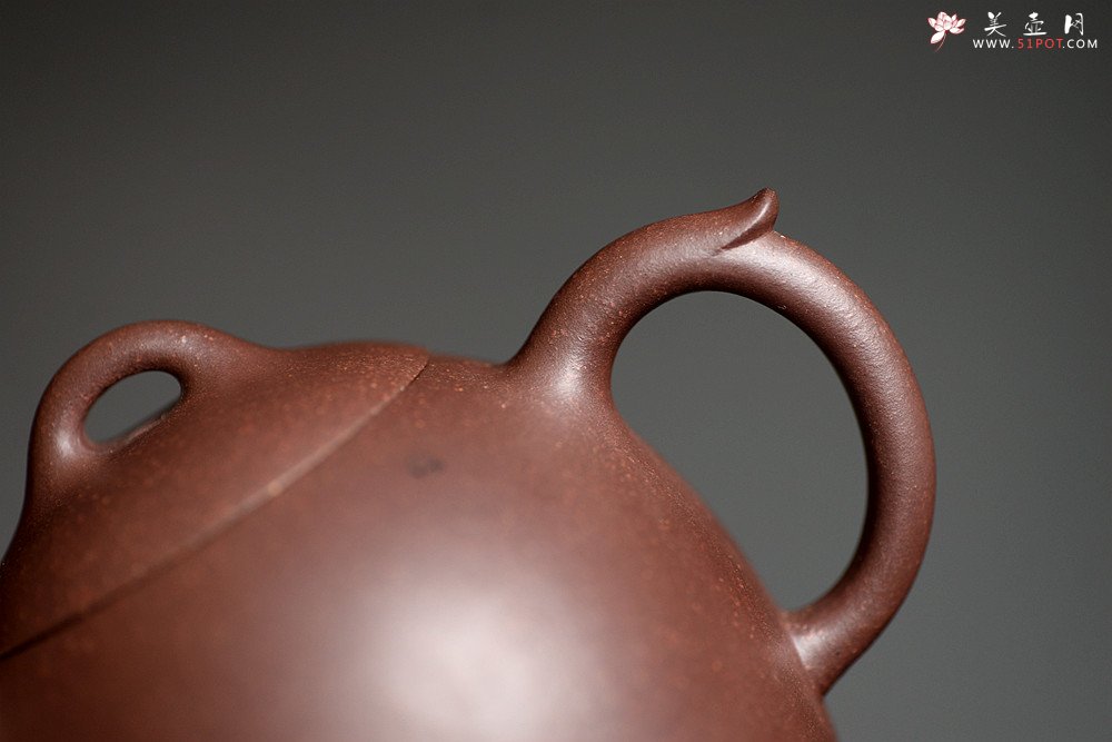 紫砂壶图片：文人作品 全手矮秦权 游心堂装饰  传统经典 - 美壶网