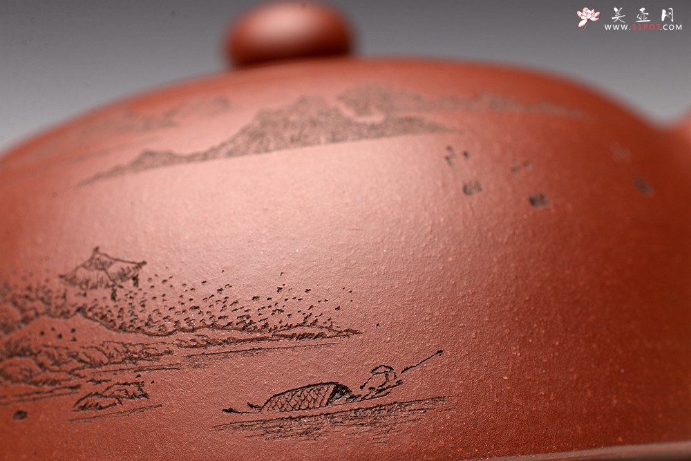 紫砂壶图片：优质底料 李彦雄通景山水 经典作品 全手大半月 大气 - 美壶网