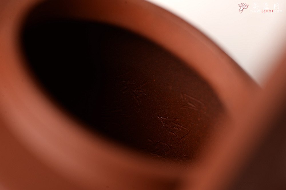 紫砂壶图片：詹黎明丙申秋全手新作 贤提 颇具难度 高路精刻 挺拔 - 美壶网