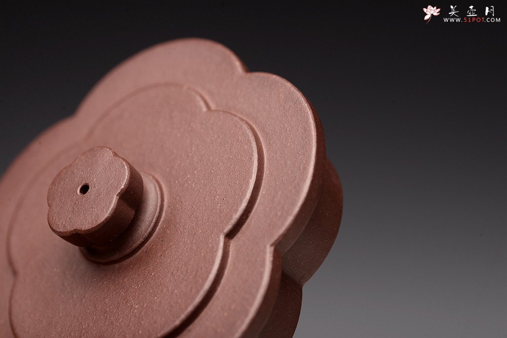 紫砂壶图片：酒虎丙申秋全手新作  梅花周盘 摹古之作 颇具难度 精工 仅此一件 - 美壶网