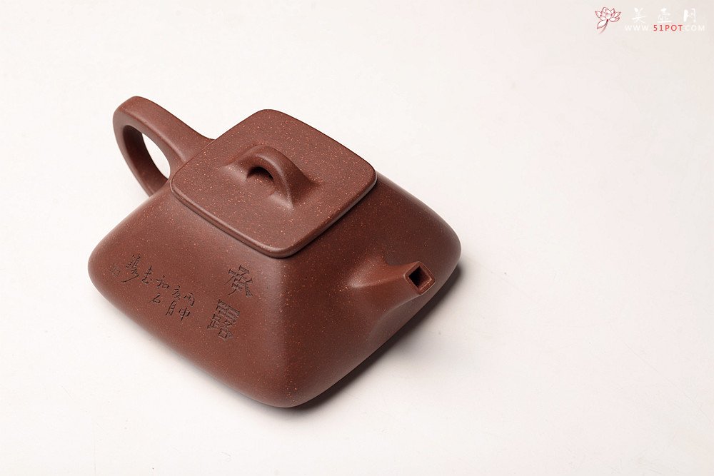 紫砂壶图片：强强联合 国师和石装饰 文气简约  全手四方瓢 精道实用 - 美壶网