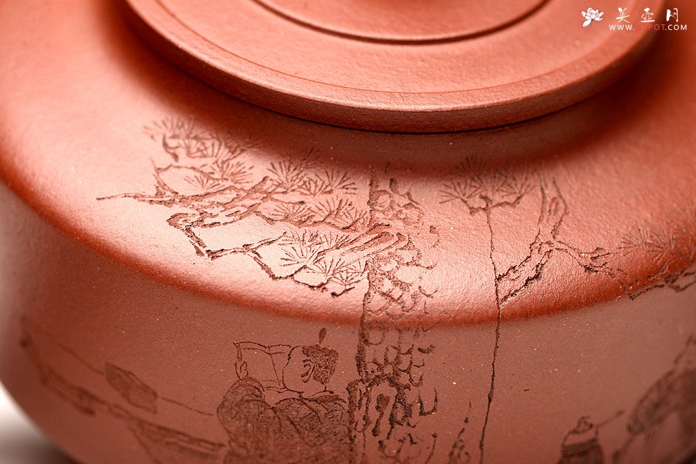 紫砂壶图片：储俊伟丙申夏全手摹古 曼生周盘 端庄素雅 国师实力派赵辉装饰 精工 - 美壶网