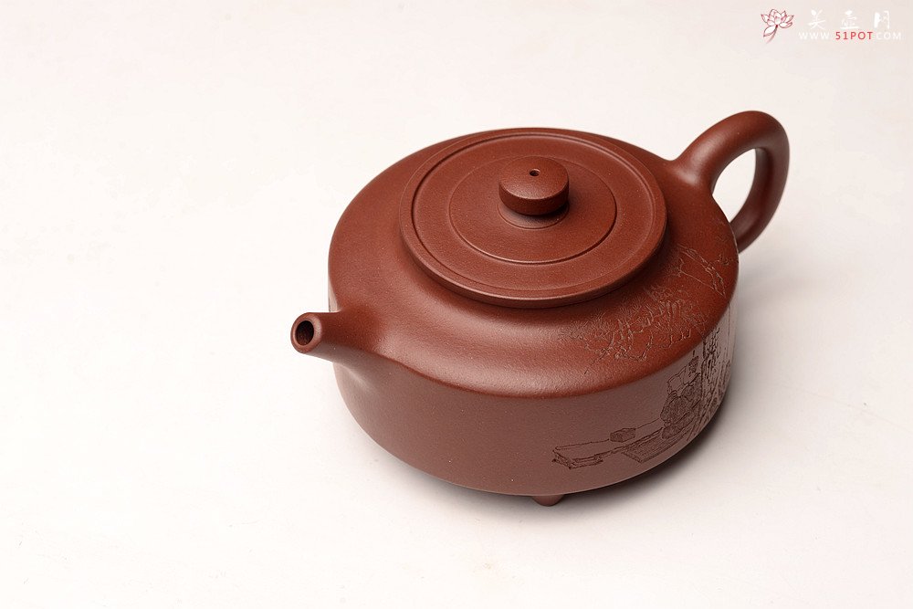 紫砂壶图片：储俊伟丙申夏全手摹古 曼生周盘 端庄素雅 国师实力派赵辉装饰 精工 - 美壶网