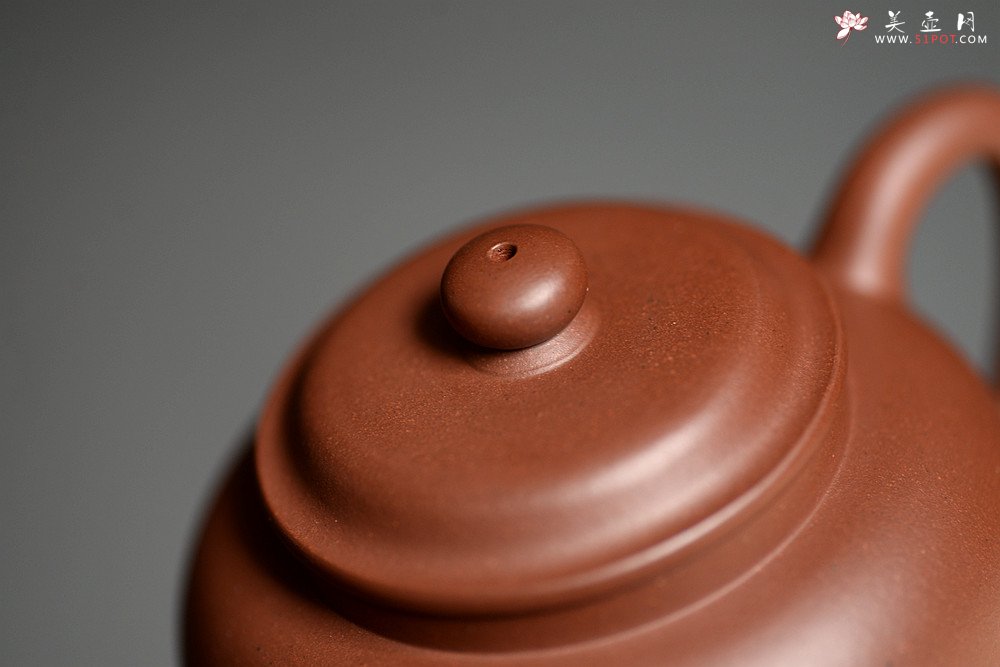 紫砂壶图片：路达丙申夏全手新作 摹古宫灯 高挑古朴 - 美壶网