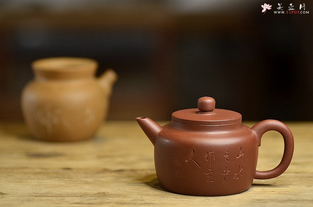 紫砂壶图片：山水之中作主人 摹古剑流德中 - 美壶网
