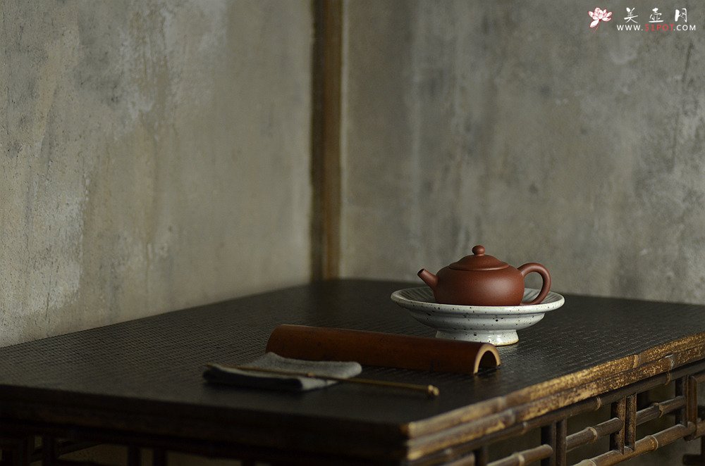 紫砂壶图片：美壶特惠 耐品实用 笠帽  茶人最爱 - 美壶网