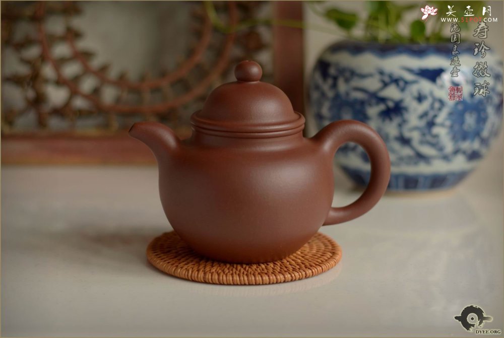 紫砂壶图片：掇球欣赏 - 美壶网