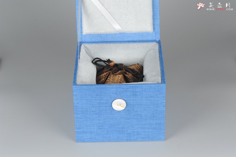 紫砂壶图片：美杯特惠精品紫砂盖杯 篆刻家张志伟教授装饰  - 美壶网