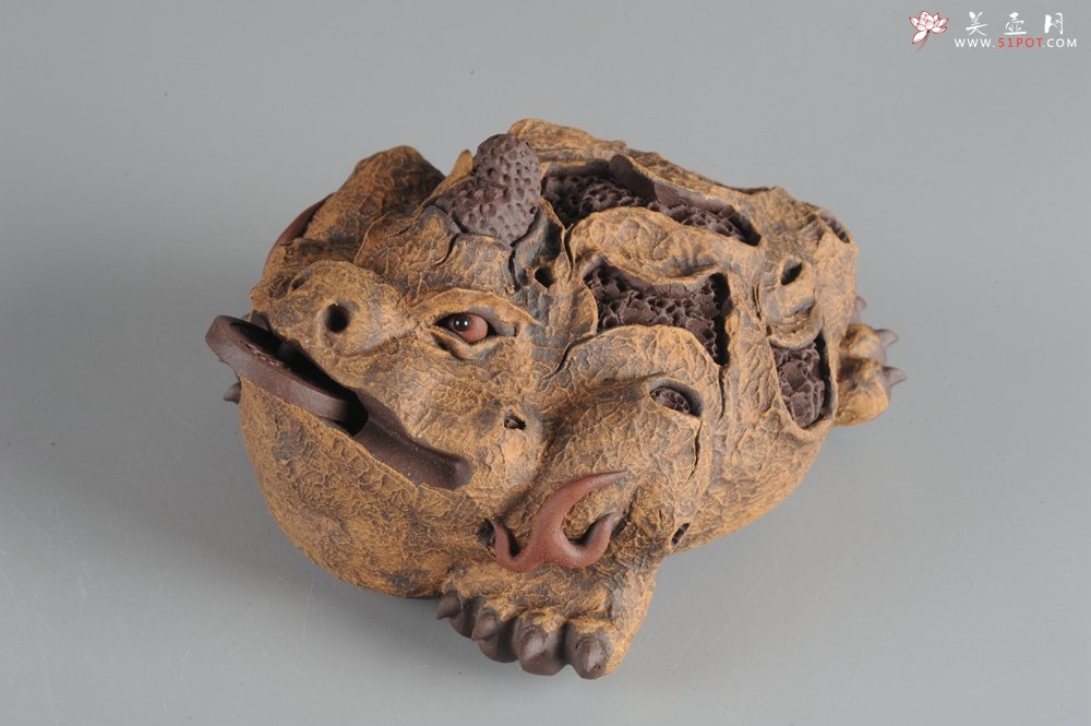 紫砂壶图片：特惠醉美树皮金蟾茶宠 灵性十足 寓意招财进宝 - 美壶网