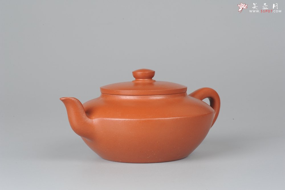 紫砂壶图片：精品朱泥全手工折肩加刹凹成型汉扁 作品老辣 老味十足 - 美壶网