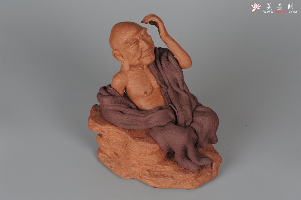 紫砂壶图片：年底特惠 不可多得的用心之作 写意全手工修耳罗汉 精品雕塑 - 美壶网