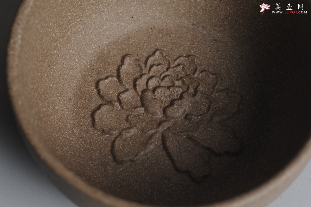 紫砂壶图片：段泥牡丹品茗杯 不包邮 - 美壶网