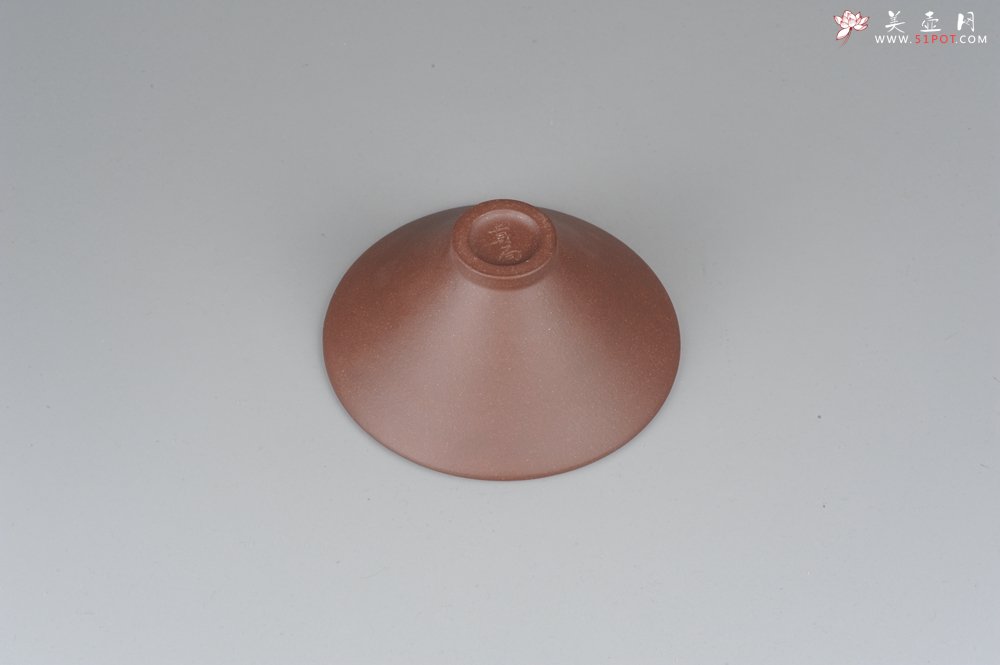 紫砂壶图片：美杯特惠 精品紫泥粉段泥斗笠杯 文气好玩 - 美壶网