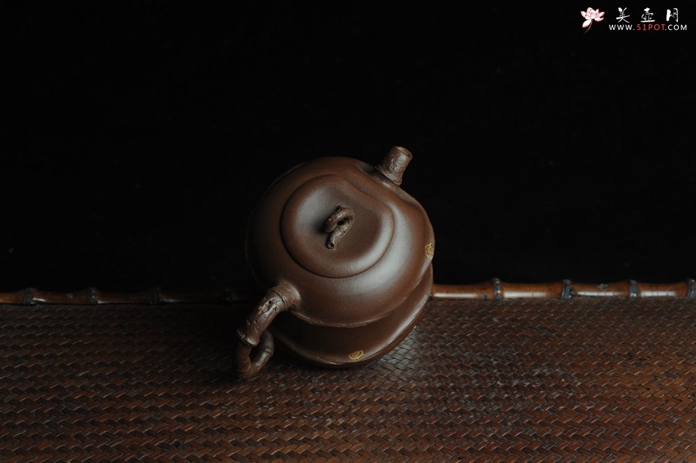 紫砂壶图片：口盖有难度 别具心意 清趣逸品~ 原创全手斑竹 - 美壶网