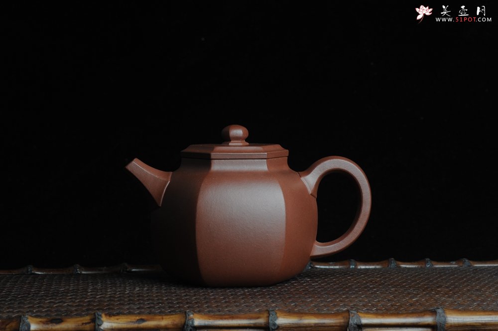 紫砂壶图片：全手工六方巨轮 - 美壶网