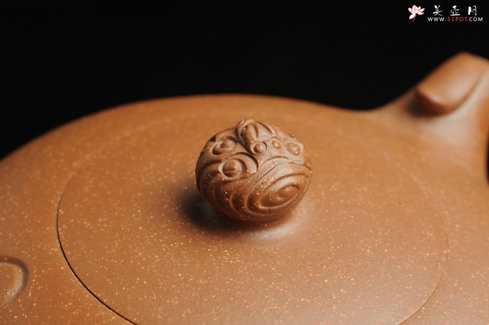 紫砂壶图片：美壶特惠 优质降坡泥龙凤呈祥 寓意吉祥 嵌盖难度大 - 美壶网