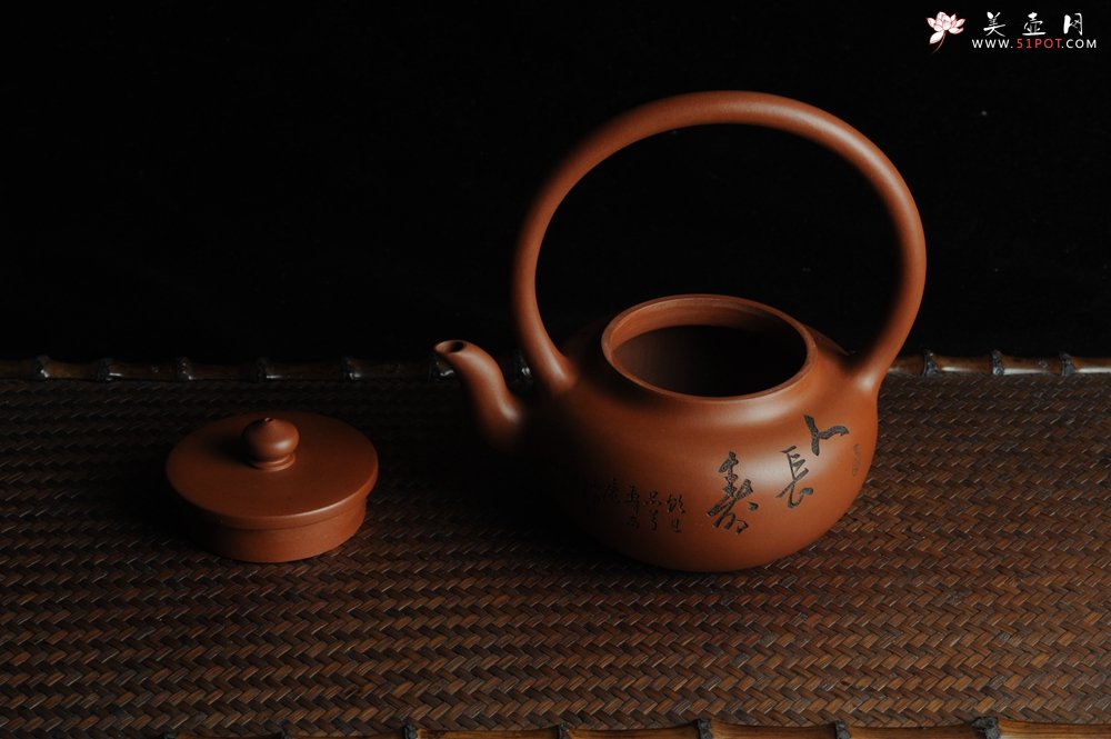 紫砂壶图片：全手工精品小红泥也是朱泥旭茂提梁 文气十足 - 美壶网